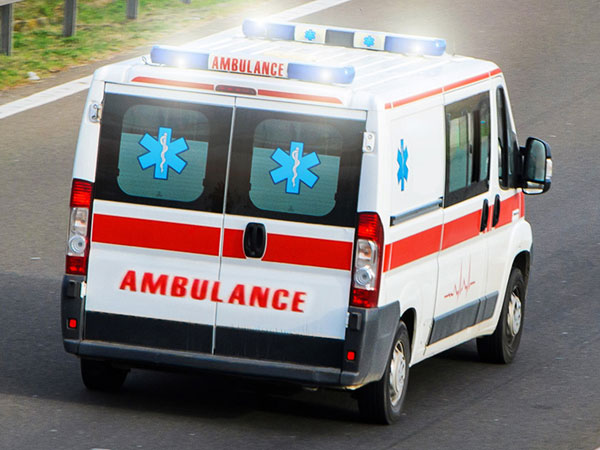 SAZNAJEMO: Dečak se igrao metkom u školi, amputiran mu deo prsta SAZNAJEMO: Dečak se igrao metkom u školi, amputiran mu deo prsta