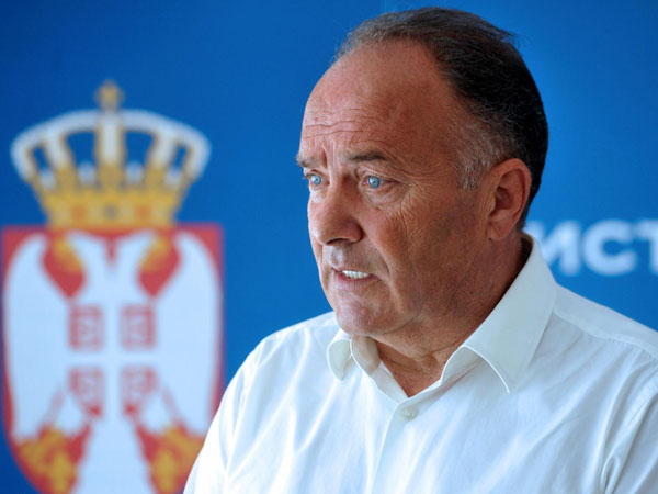 KORUPCIJA: Šarčević namestio ortaku posao sa DRŽAVNIM školama, vredan 1,6 miliona EVRA! KORUPCIJA: Šarčević namestio ortaku posao sa DRŽAVNIM školama, vredan 1,6 miliona EVRA!