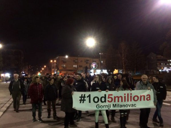 SVEDOČANSTVA ljudi iz Gornjeg Milanovca koji učestvuju na protestima SVEDOČANSTVA ljudi iz Gornjeg Milanovca koji učestvuju na protestima